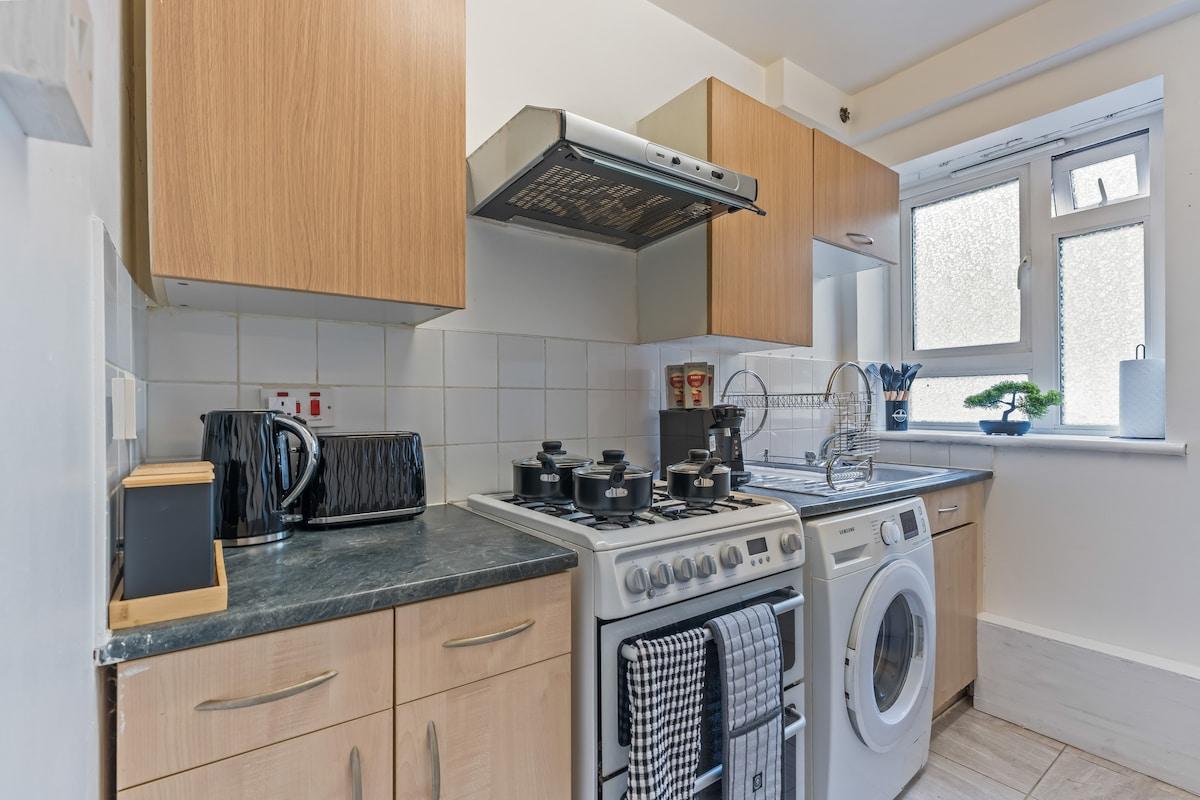 Cosy 1-Bed with FreeParking | Near Wembley Stadium5